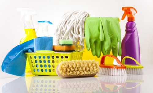 House cleaning service for shared homes and apartments in N7
