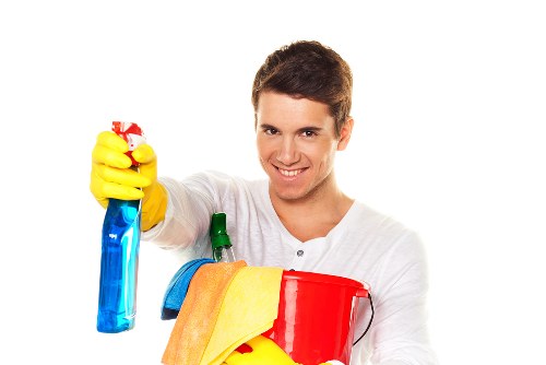 Commercial one-off cleaning for an office space in N7